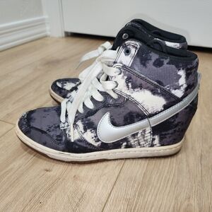 Nike High-Top Sneakers with Black and White Tie-Dye